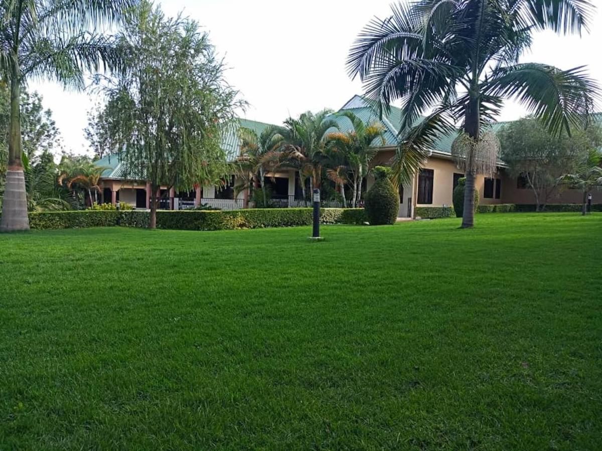 Africa Lodge Arusha Nkoaranga Exterior photo