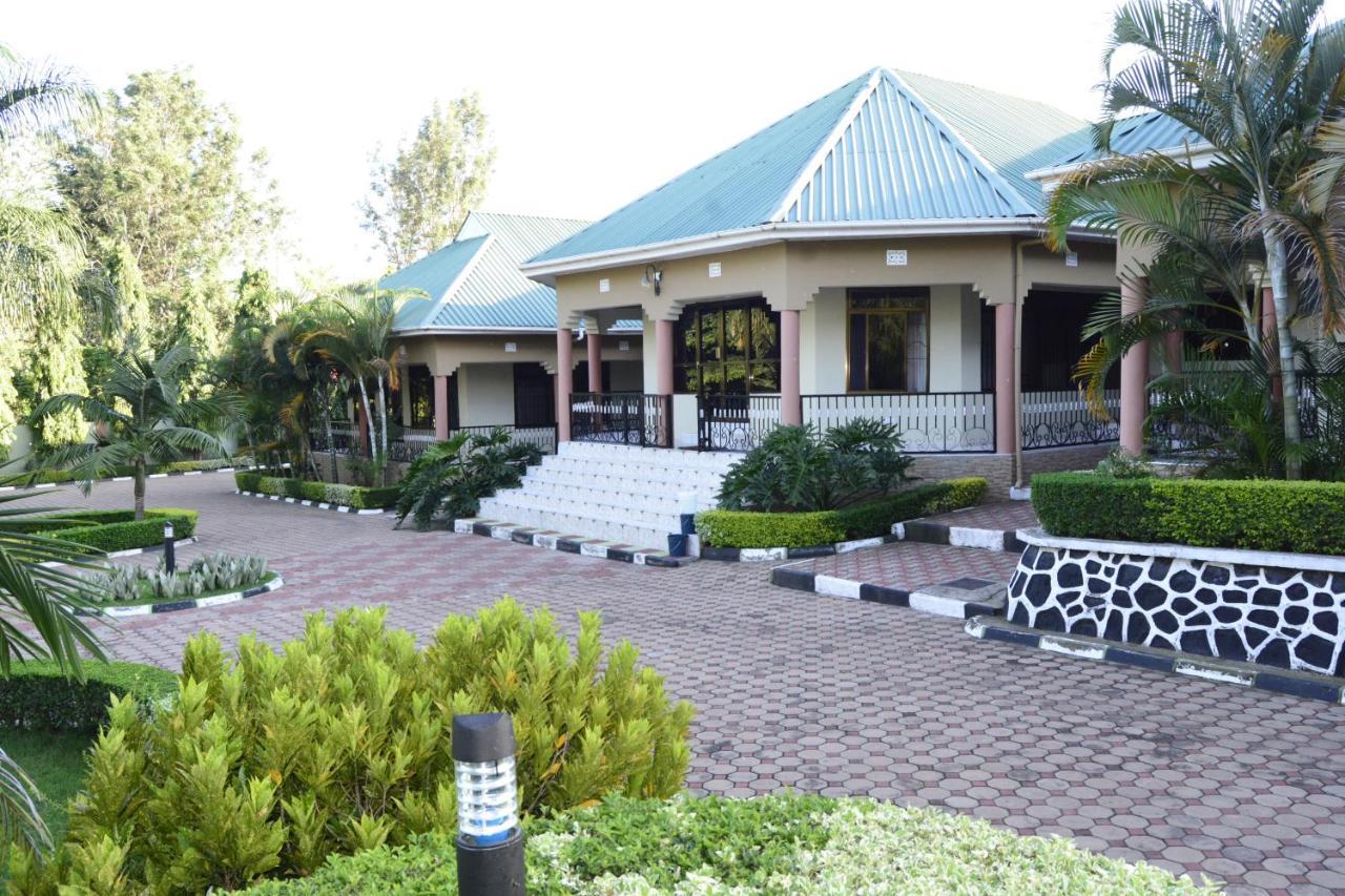 Africa Lodge Arusha Nkoaranga Exterior photo